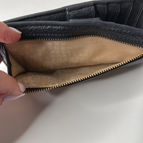 Kate Spade New York Leather Zip Around Wallet in Black w/Gold Hardware - Picture 5 of 9